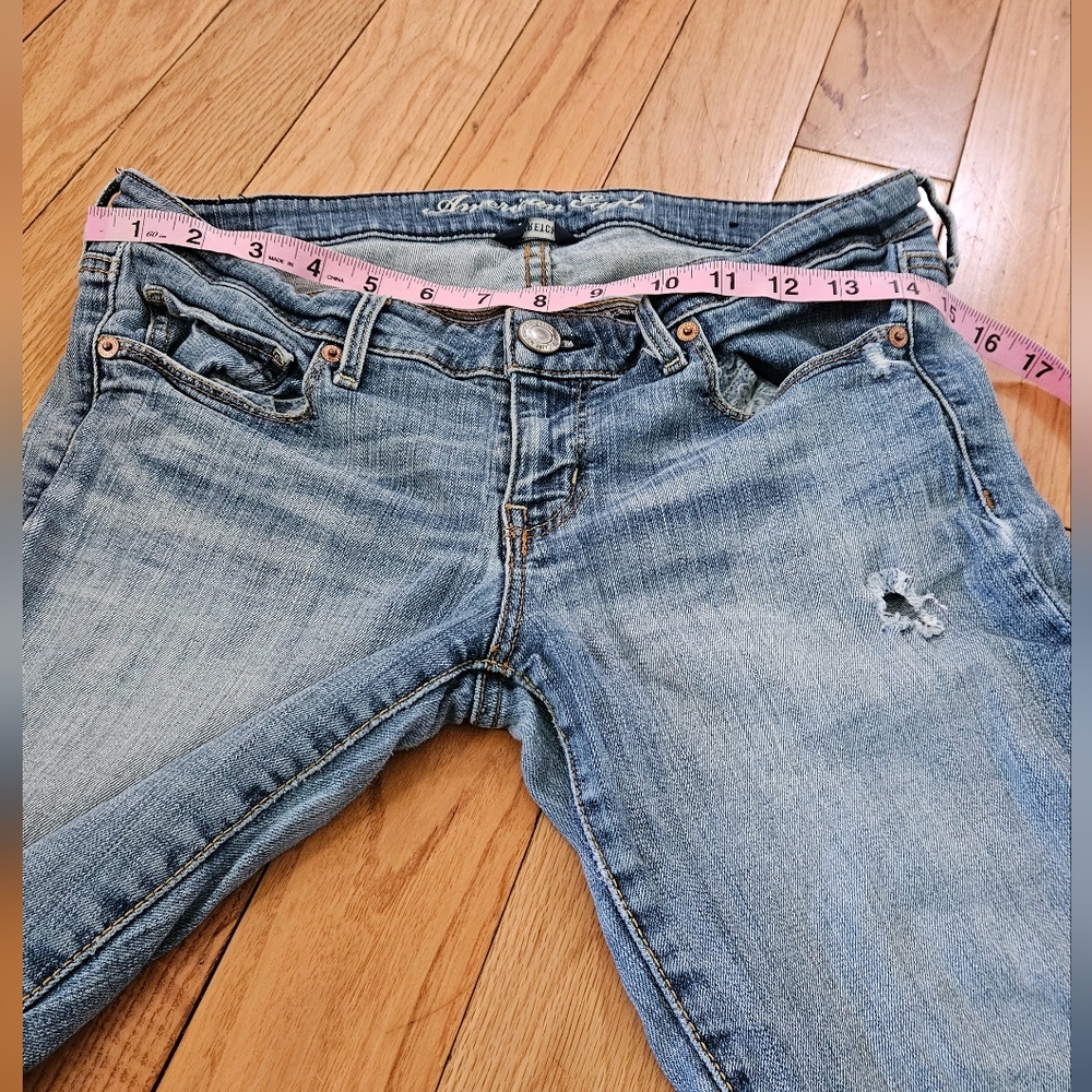 American Eagle Outfitters Light Blue Distressed Skinny Jeans Size 8 Short - Picture 5 of 8